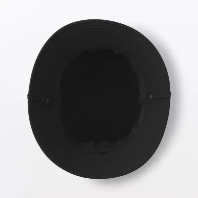 Cappello a secchiello idrorepellente
