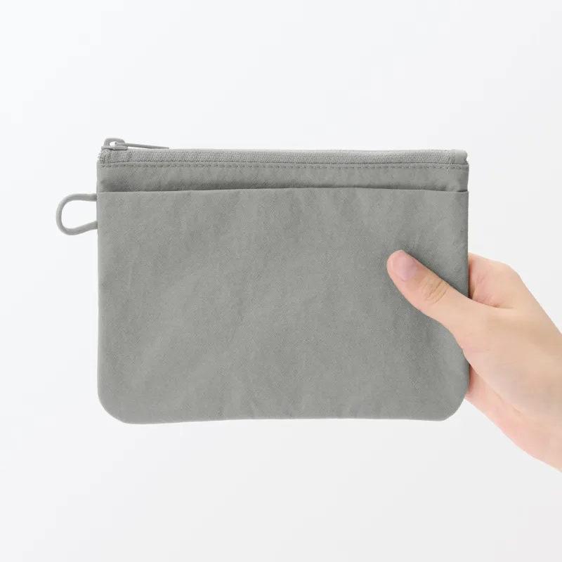 Wrinkled Nylon Flat Pouch - Medium