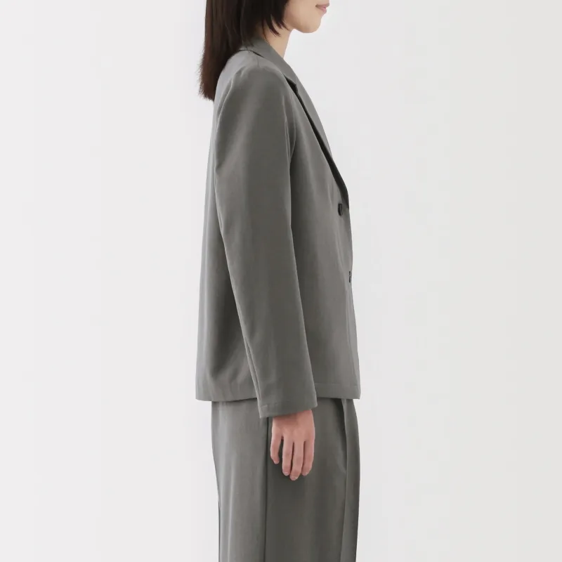 Chaqueta entallada impermeable para mujer