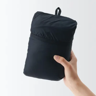 Veste légère en duvet pour homme en nylon recyclé