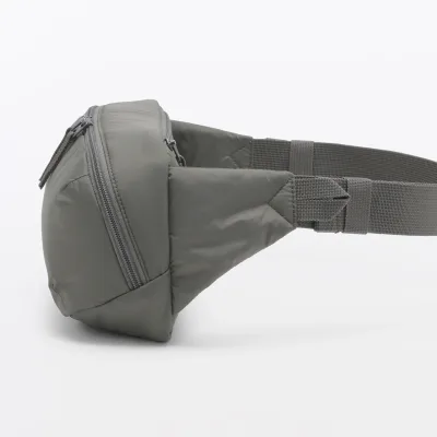 Wasserabweisende gepolsterte Sling Bag