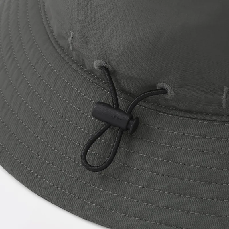 Cappello a secchiello idrorepellente