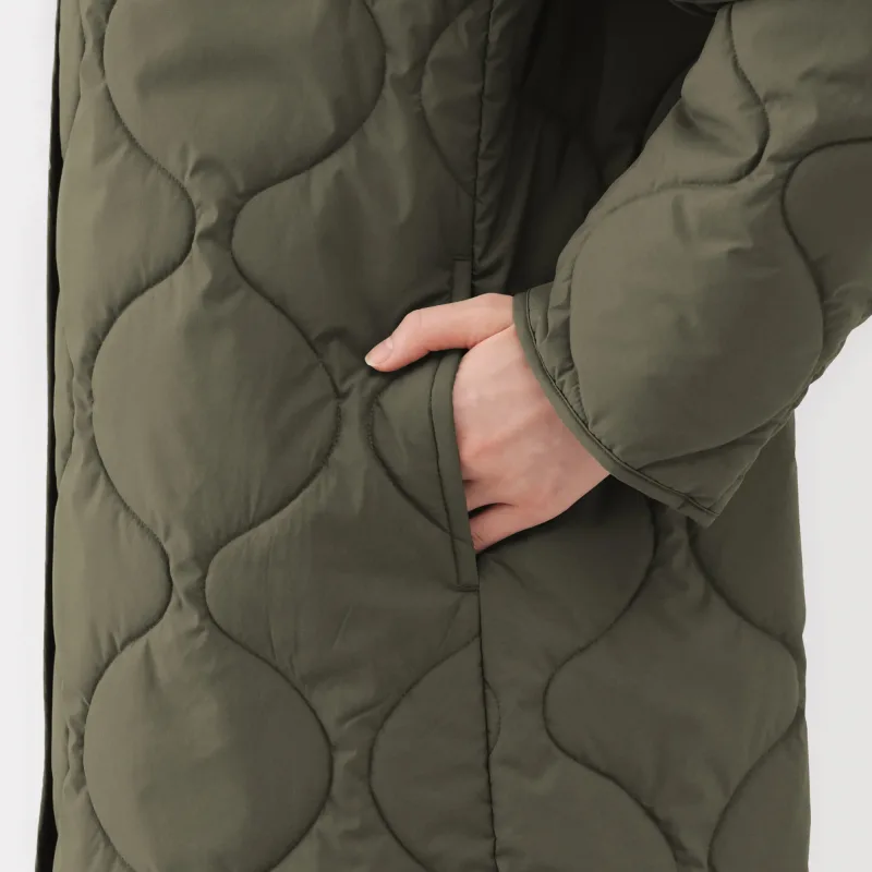 Abrigo acolchado con relleno