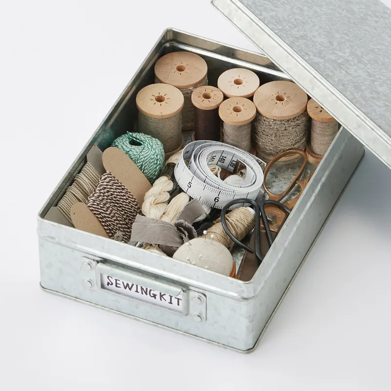 Tin Box - Small (W7.5 x D10.6 x H3.3")