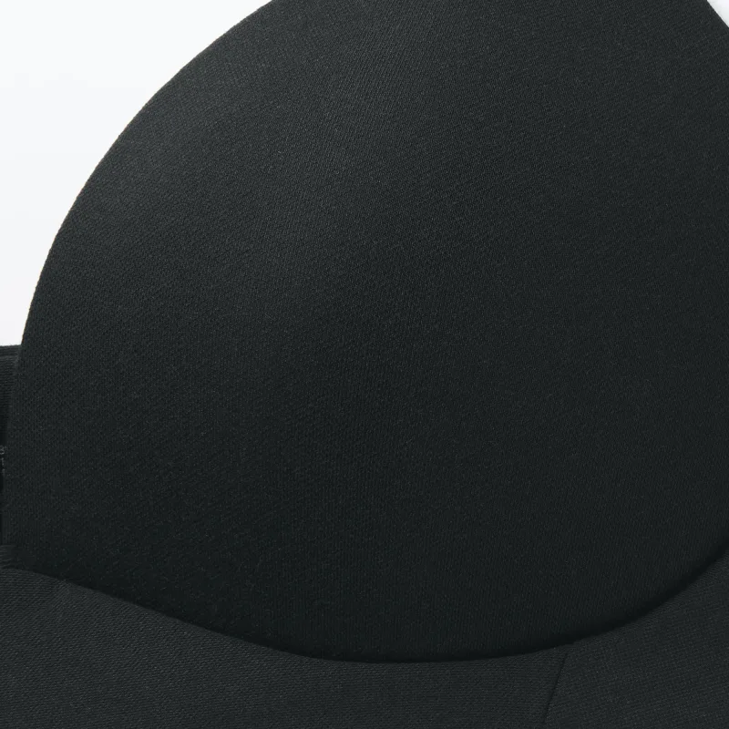 Naisten muotoiltu bralette