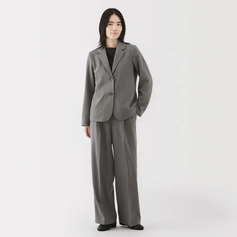 Chaqueta entallada impermeable para mujer
